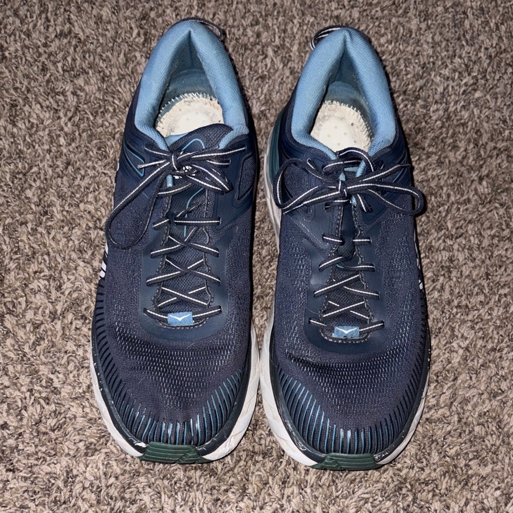 Hoka One One Men's Bondi 7 Athletic Shoes